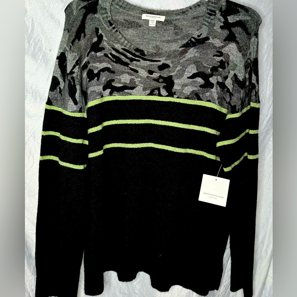 New with tags sweater